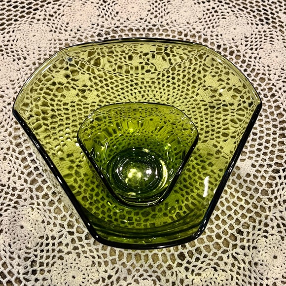 Indiana Glass Modern Tri Top Chip Dip Bowls Avocado Green Glass 1960s - Picture 5 of 8